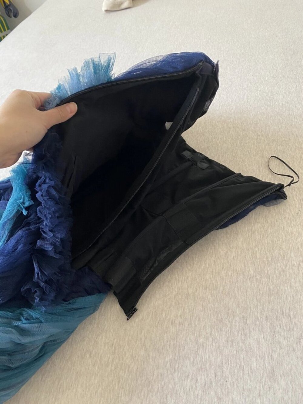 Burberry Blue Tulle Lace Strapless Dress – Statement Piece 💙 - Picture 7 of 10